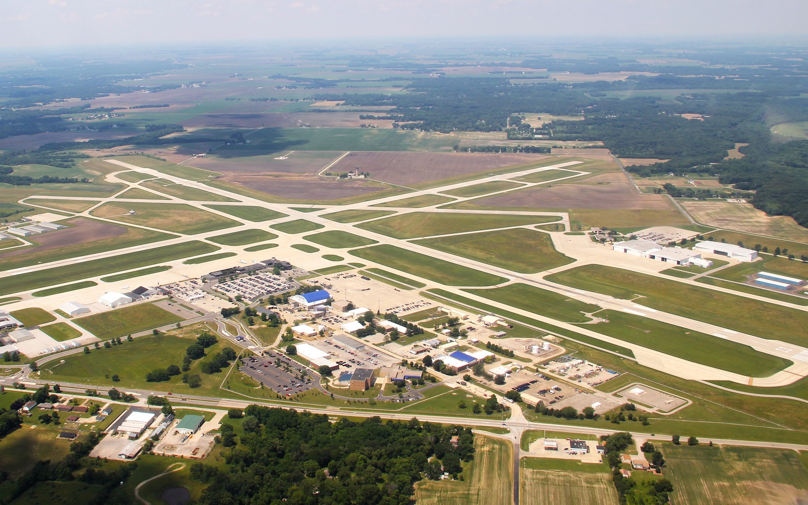 Abraham Lincoln Capital Airport